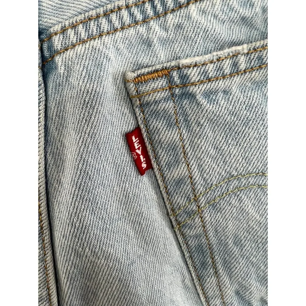 Levi's Premium Blue Light Wash Button Fly Cut Off Distressed Denim Shorts Sz 26